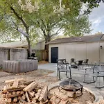 Prime Austin - Jacuzzi Firepit And Bbq