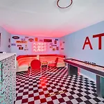 South Austin Bachelorette Hideaway - Sleeps 8