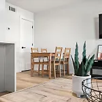Chic & Stylish 1Br Retreat Near Zilker Park