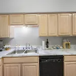 Cozy 2B 2B-Pool Heart Of Austin