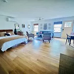 Rosedale Bungalow