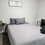 Homey 2Br Home Near Dt & Airport