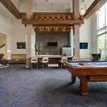 Locale Lakeshore