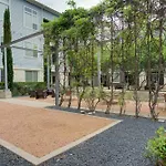 Locale Lakeshore