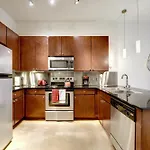 Hip Downtown Suite By Austinstays