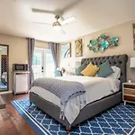 Comfortable, Family And Business Friendly 2Bd/2Ba House In North Austin