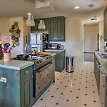 Austin Home With 2 Furnished Decks And Lake Views