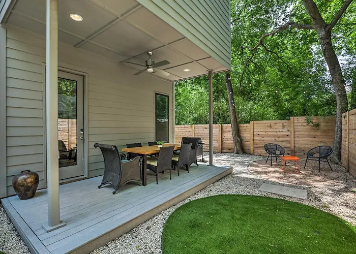 Sunny Austin Abode Proximity To Parks And Dtwn