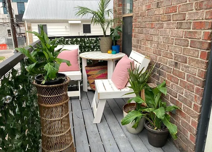 Luxury Greenhouse Studio