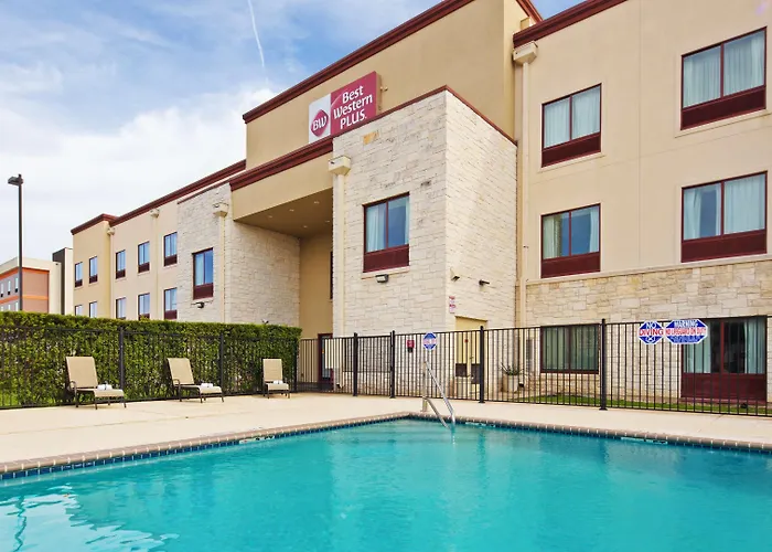 Best Western Plus Austin Airport Inn & Suites