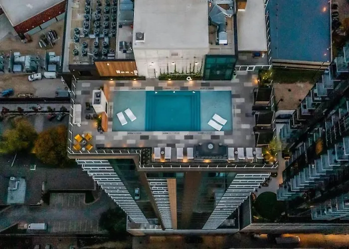 Luxury 1Br With Views, Rooftop Pool And Walk To Rainey St.