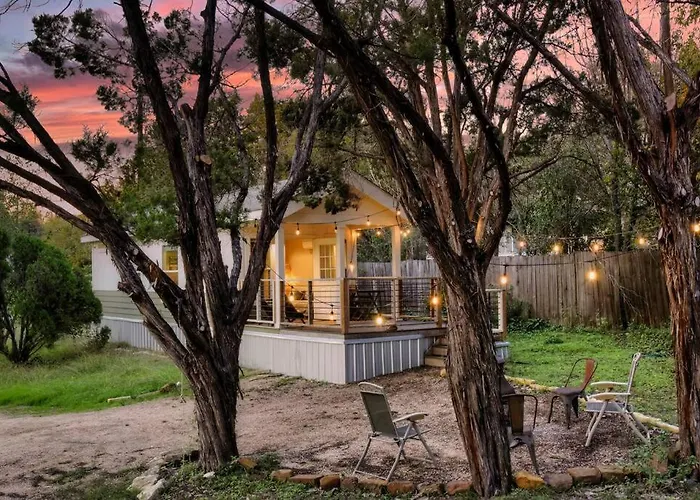 Lone Star Tiny Home - 15 Minutes To Downtown