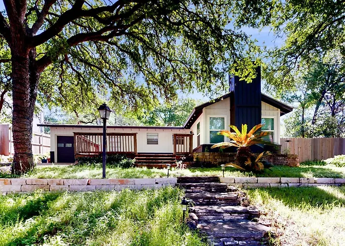 Galindo Getaway