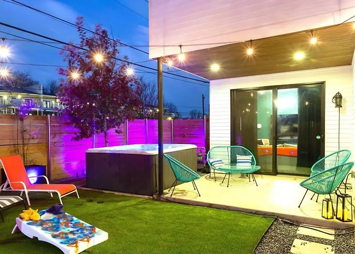 Hot Tub Club - Rainey Street - 6 Min Walk