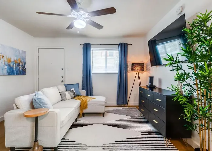 Austin Central 10 Min To Downtown
