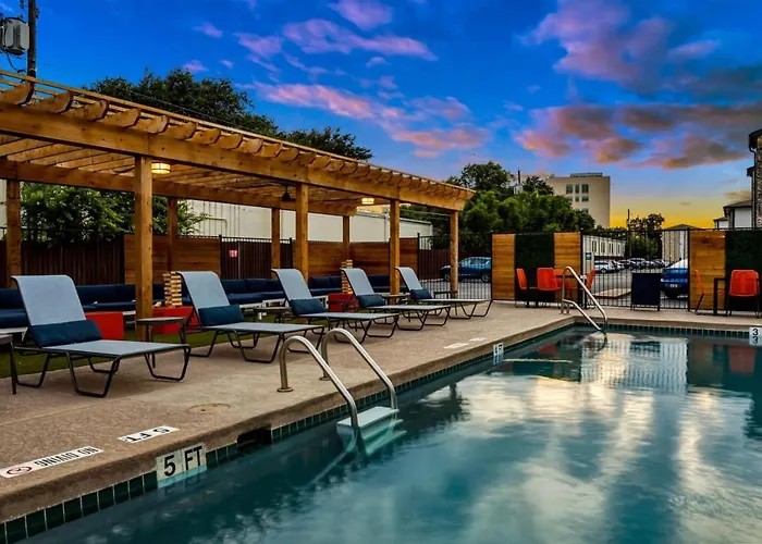 Modern 1Br Retreat Pool 10 Minutes To Austin