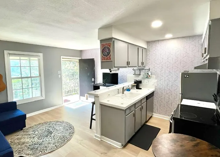 Socozy Condo