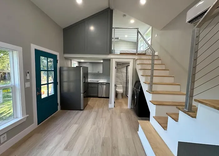 Shared Room In Shared Luxe Tiny Home