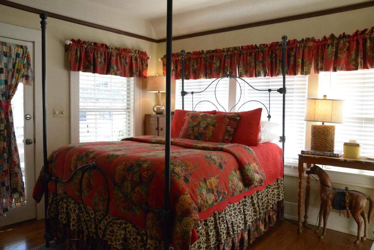 Austin's At Pearl Street 4* Austin