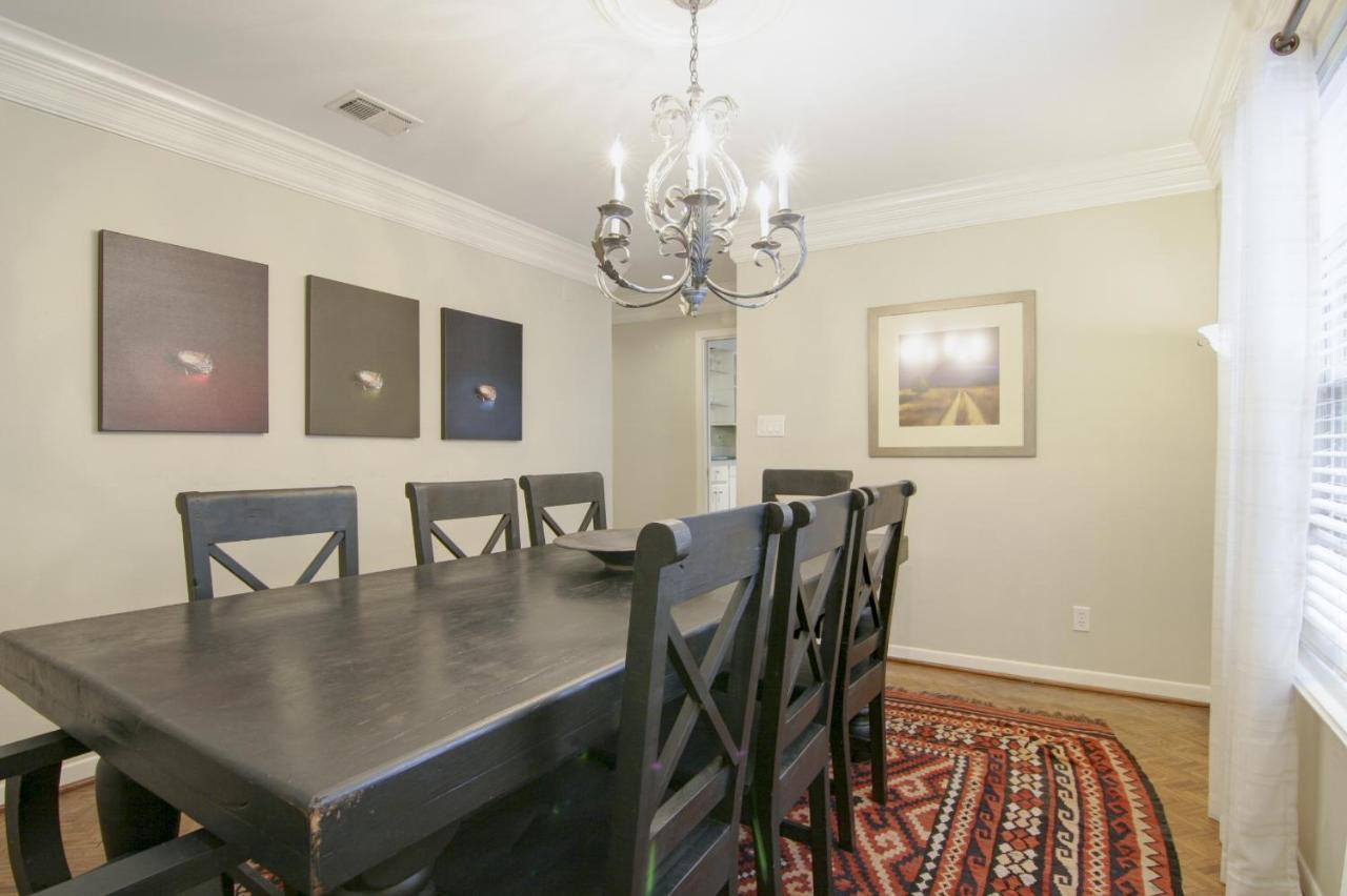 Tarrytown Retreat Holiday home Austin