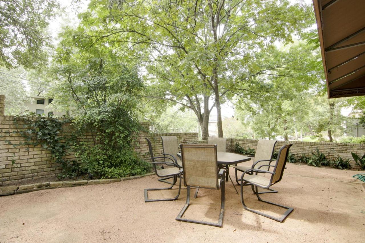 Tarrytown Townhouse * Austin