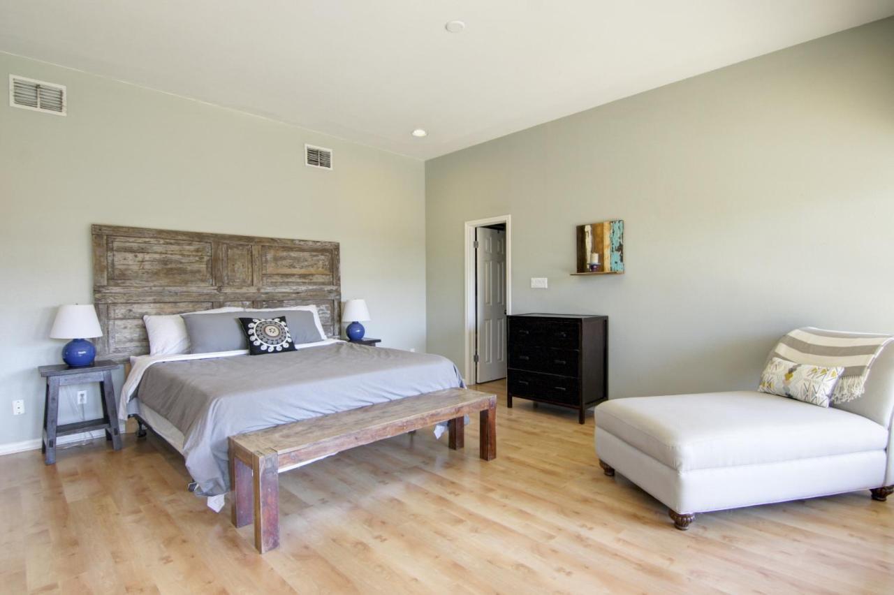 Bear Creek Modern * Austin