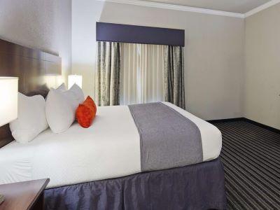 Western Airport & Hotel