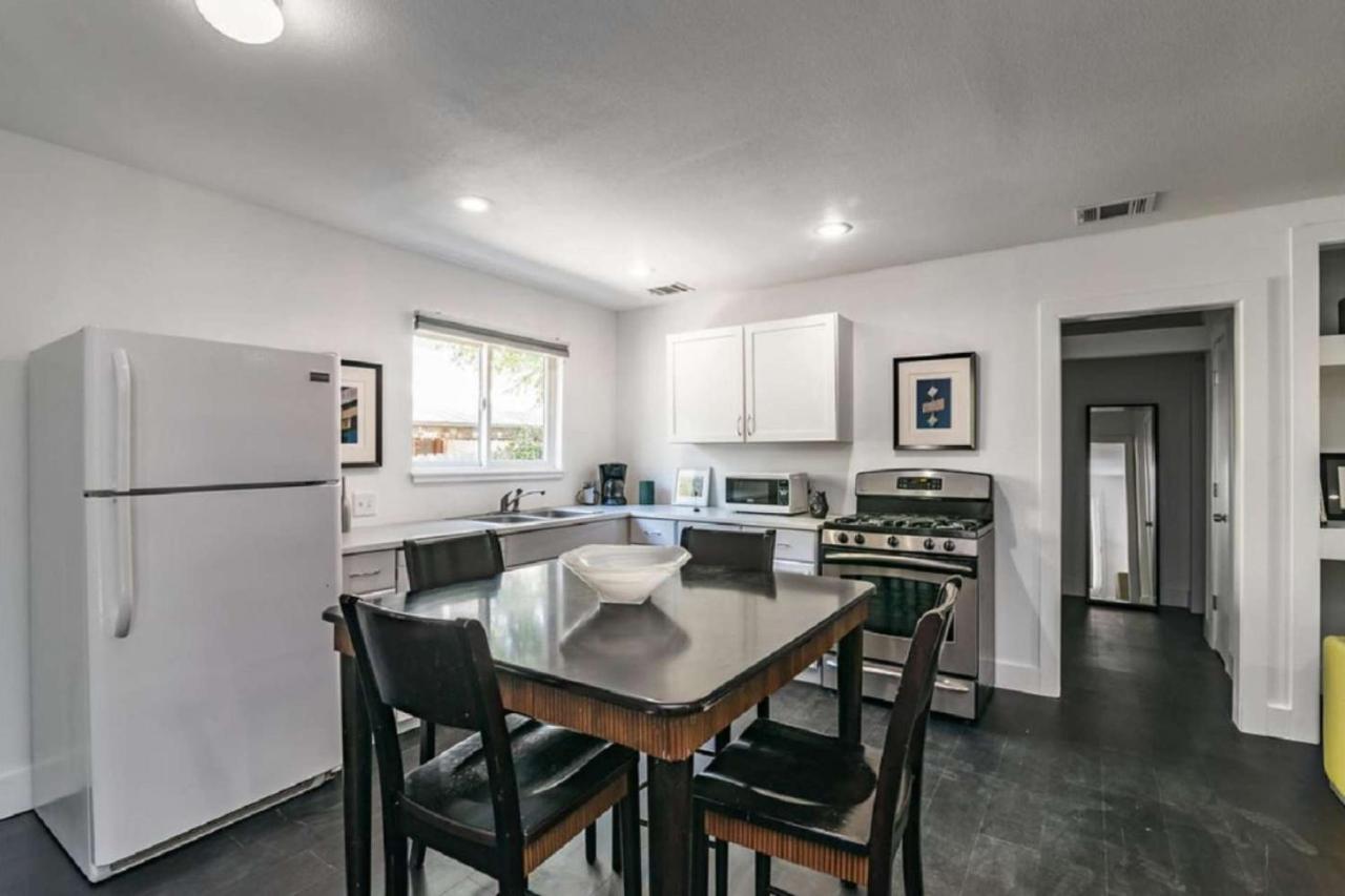 East Elizabeth St 2 Bedroom * Austin
