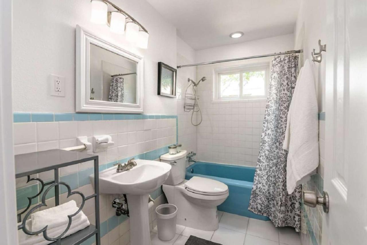 East Elizabeth St 2 Bedroom Holiday home
