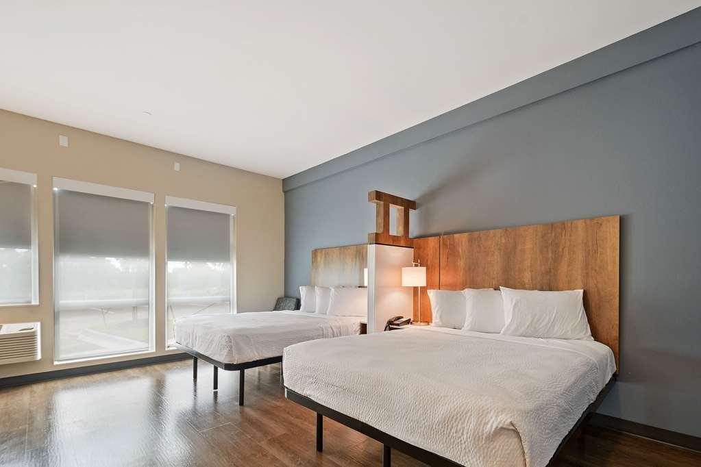 Extended America Premier - - Airport Hotel