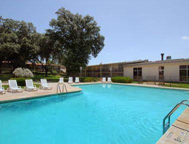 North Hotel 2*