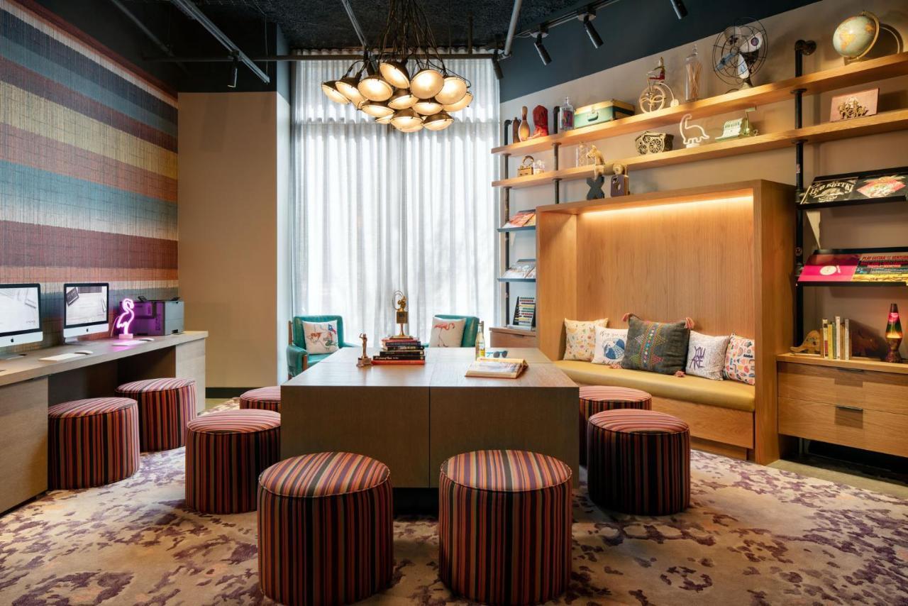 Hotel Moxy - Austin