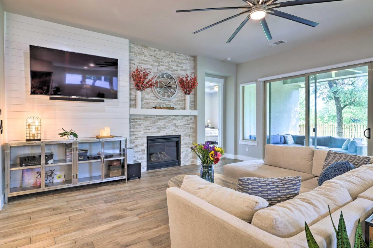 Upscale Area Escape Families Welcome! Holiday home Austin