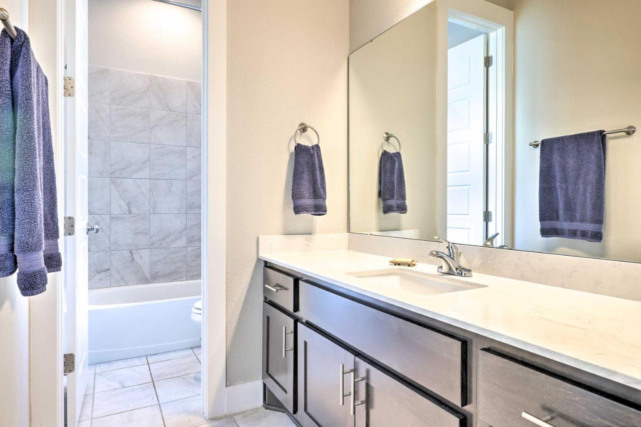Holiday home Upscale Area Escape Families Welcome! Austin
