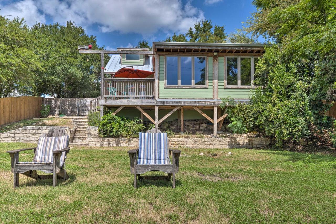 Holiday home Pet-friendly With Deck, Yard, And Views! Austin