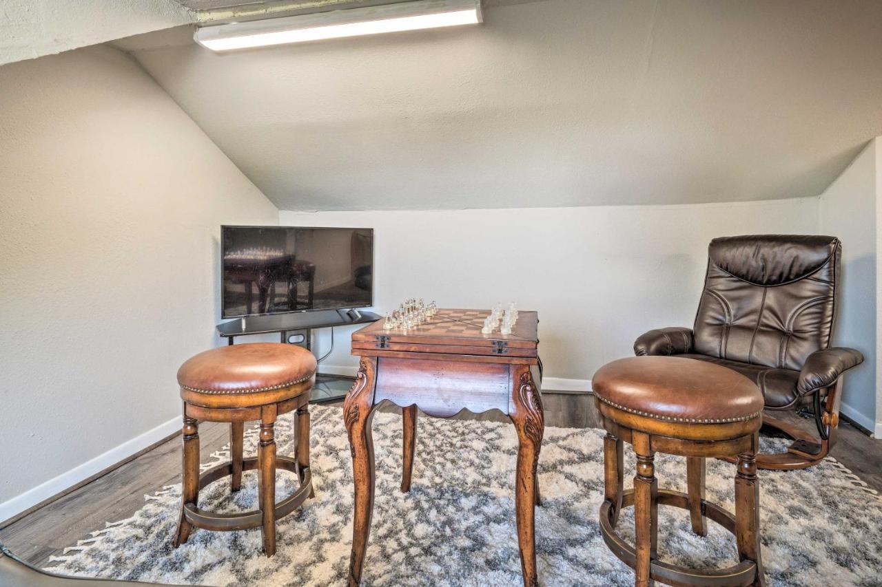 Holiday home Pet-friendly With Deck, Yard, And Views!