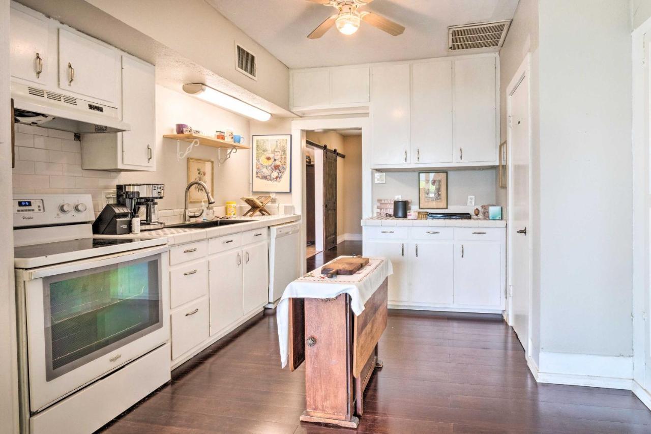 Holiday home Pet-friendly With Deck, Yard, And Views! *