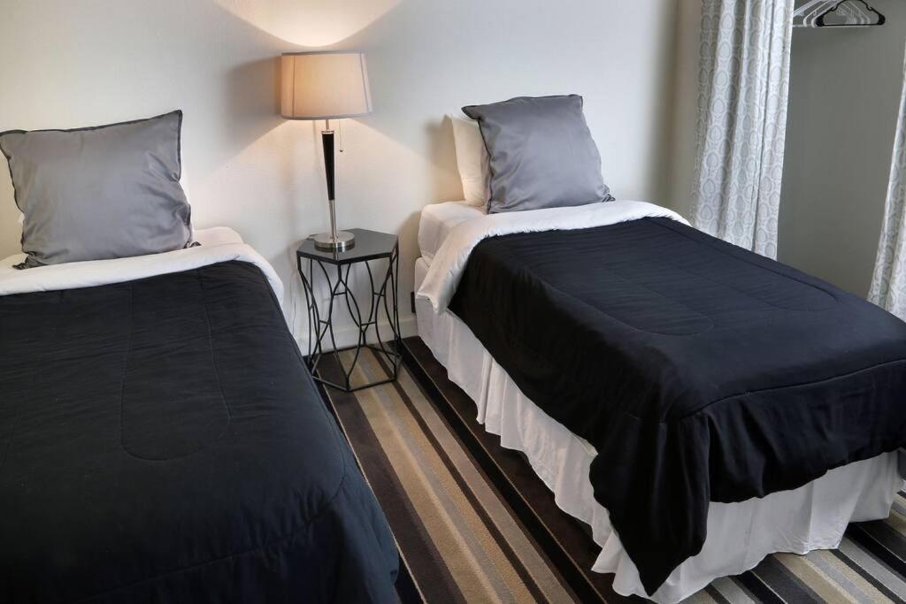Apartment Littlefield Lofts #504 *