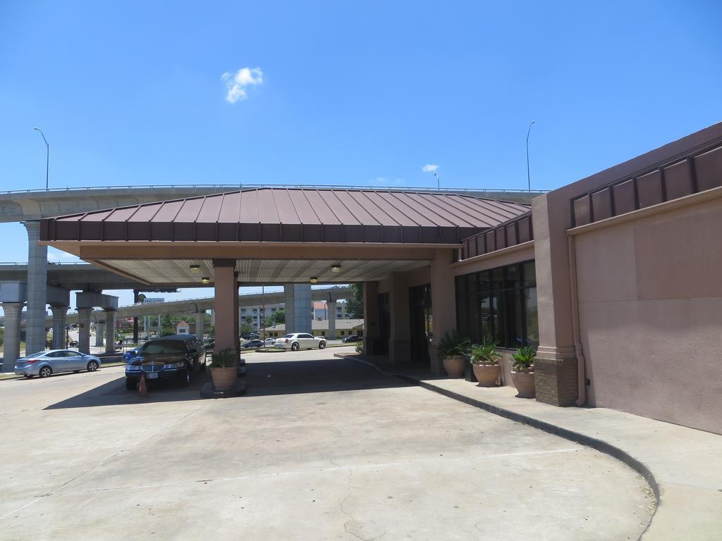 Hotel North Austin