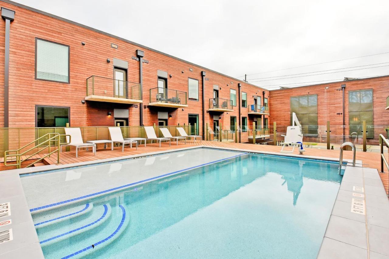 Fourth& #263 Apartment *