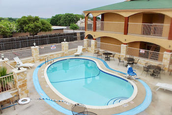 Country Garden Austin