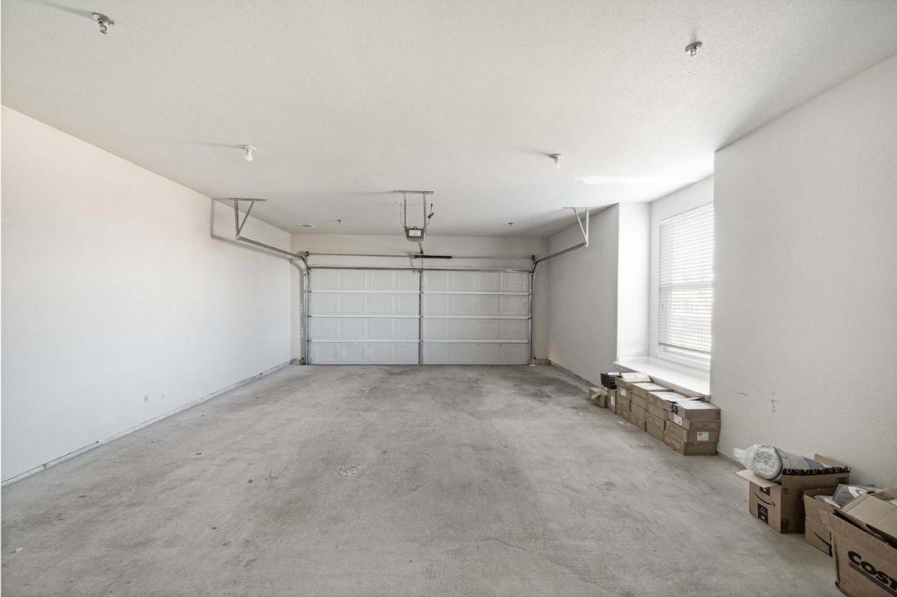 Apartment Luxury Townhomes - Evonify