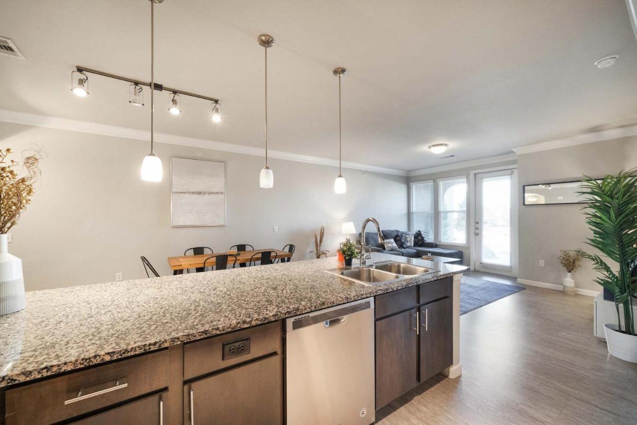 Luxury Townhomes - Evonify Austin