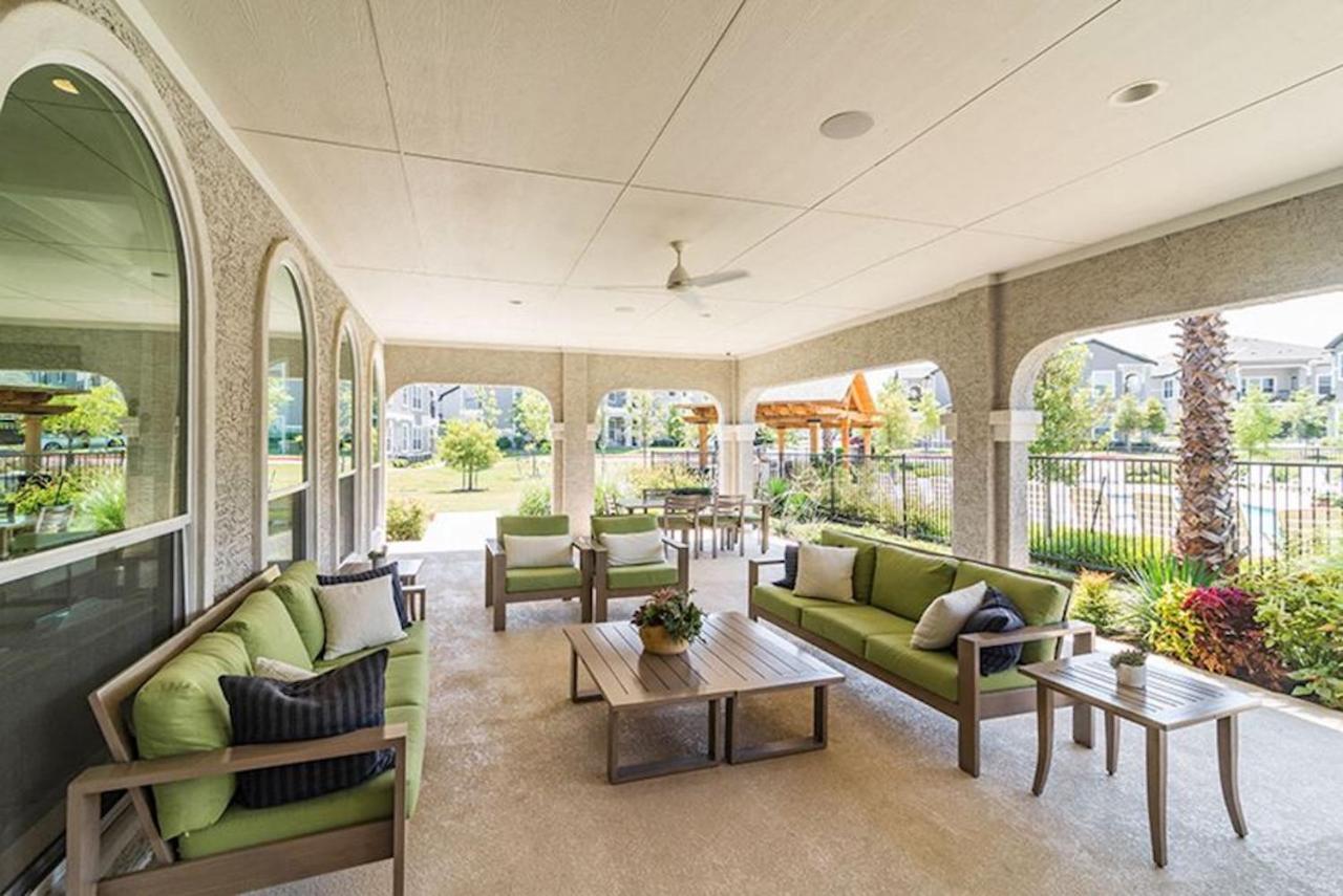 Luxury Townhomes - Evonify Austin