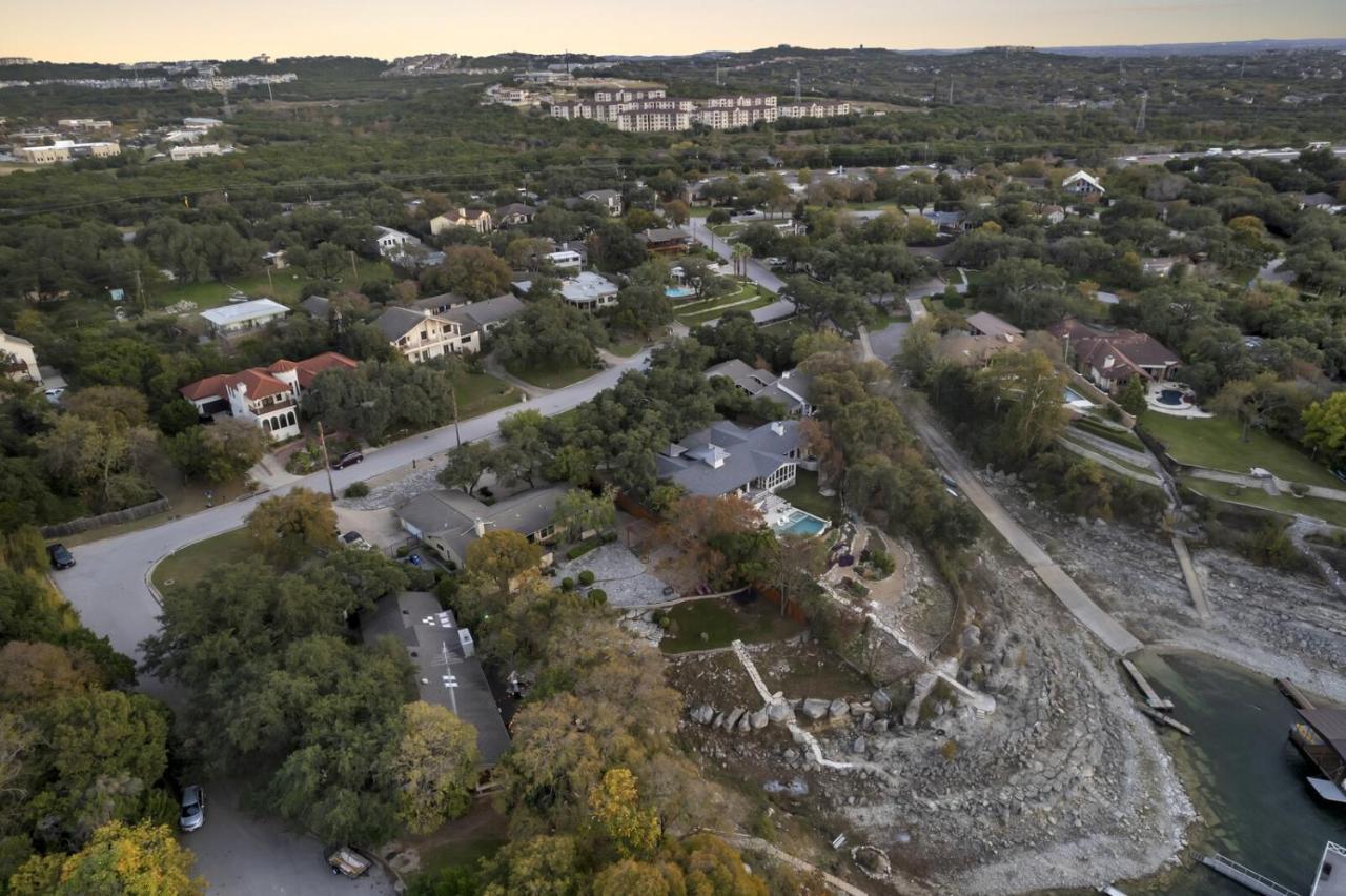 Holiday home Lakefront On Travis *