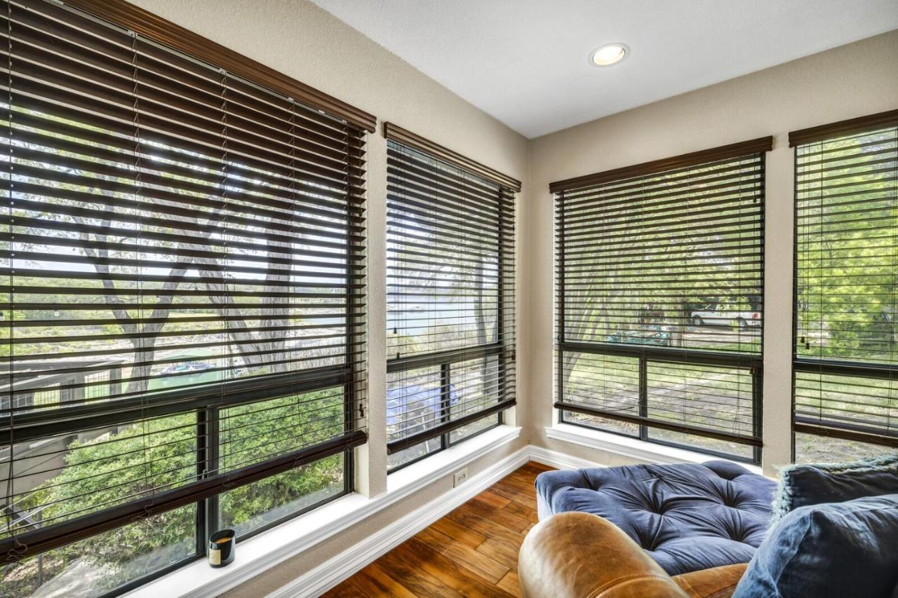 Holiday home Lakefront On Travis Austin
