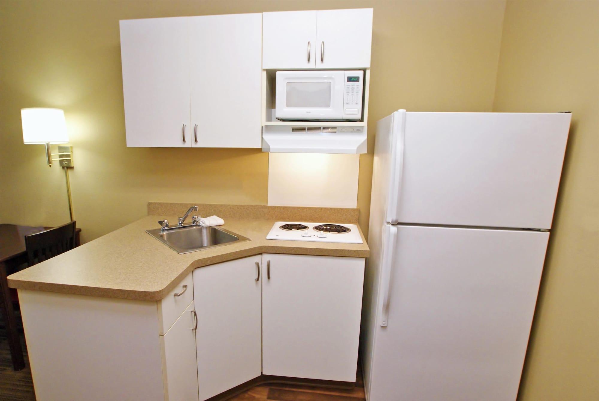 Extended America Select - - Northwest - Lakeline Mall Hotel Austin
