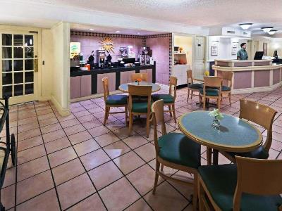 Hotel La Quinta By Wyndham Oltorf