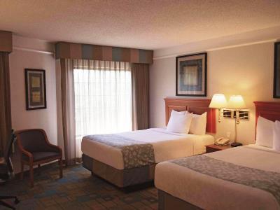 La Quinta By Wyndham Oltorf Austin