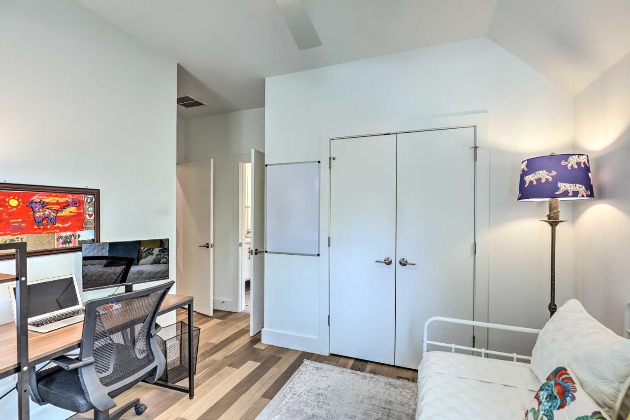 Holiday home Sunny Abode Proximity To Parks And Dtwn Austin